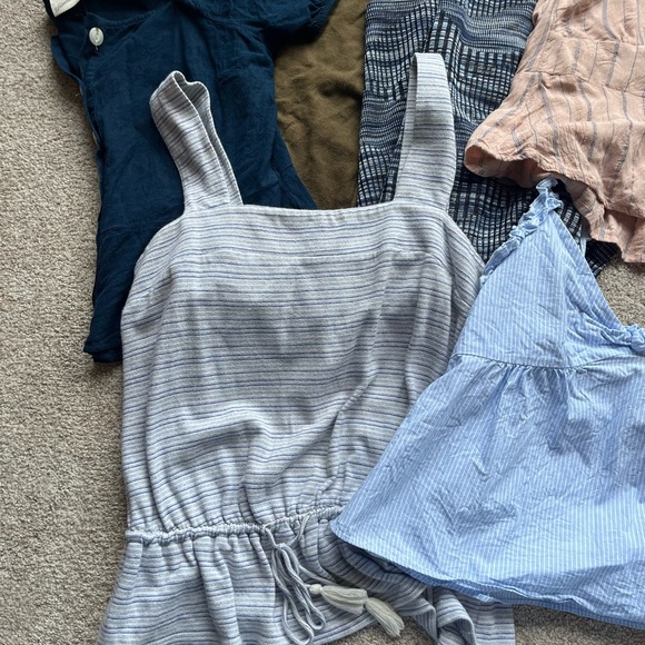 Assorted Women's Tops Collection - Picture 2 of 4